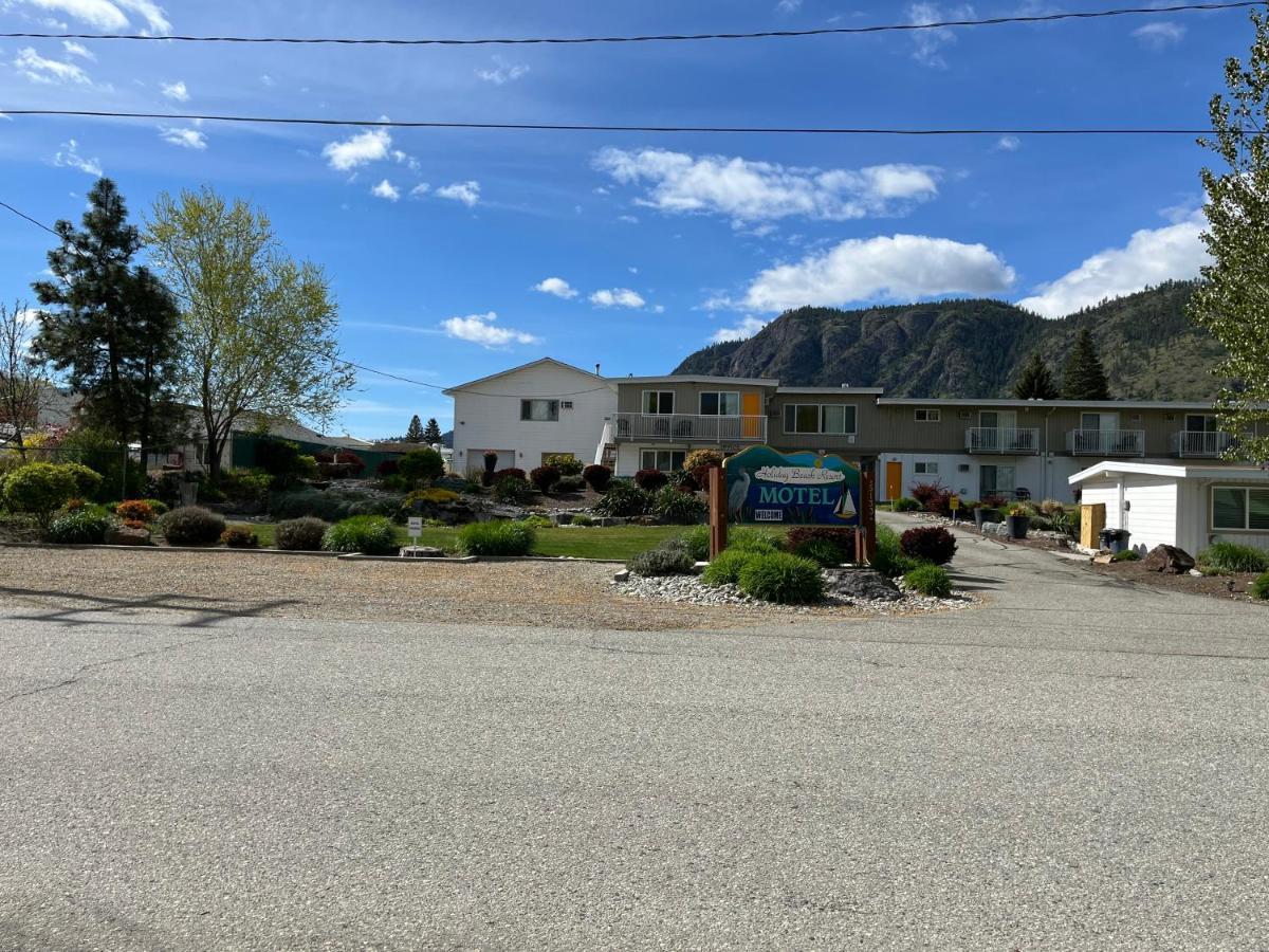 Holiday Beach Resort Motel Okanagan Falls 외부 사진